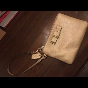 NWOT Coach Wristlet
